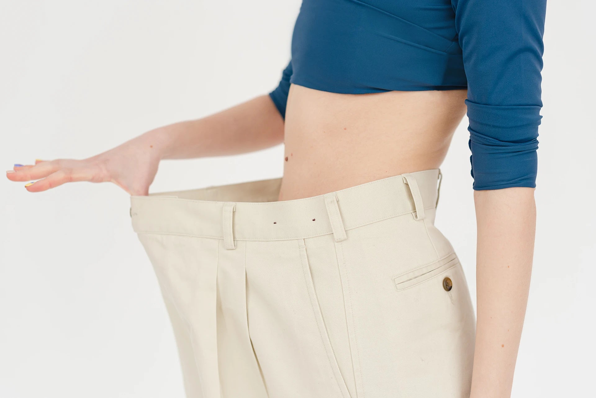 Weight Loss Image - Woman in oversized pants